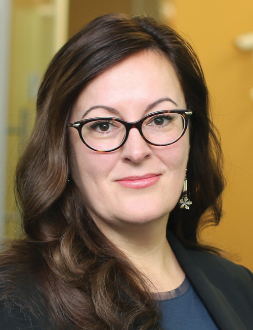 Kristi Williams headshot
