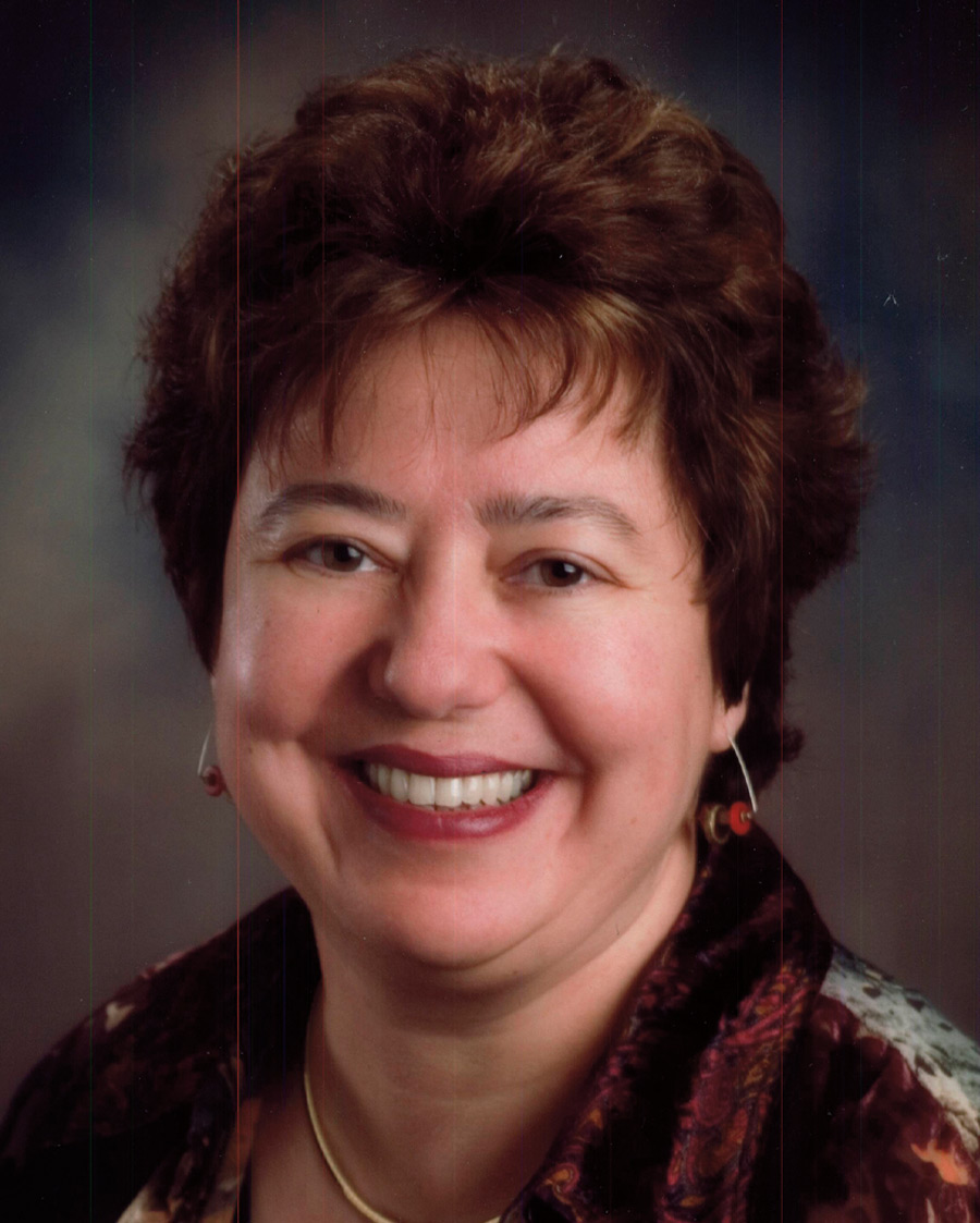 Meera Kohler headshot