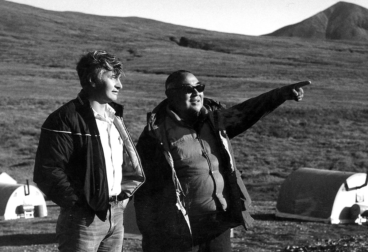 Robert Aqqaluk Newlin Sr. and President John Schaeffer Sr. stand at the future site of Red Dog Mine