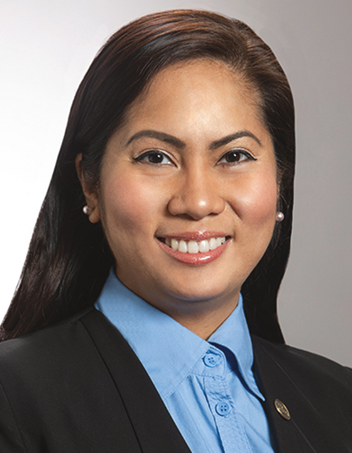 A headshot photograph of Ruth Regan smiling (Assistant Branch Manager at Northrim Bank)