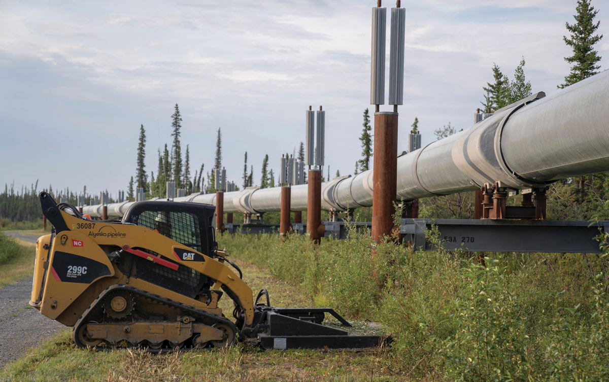 maintenance along TAPS pipeline