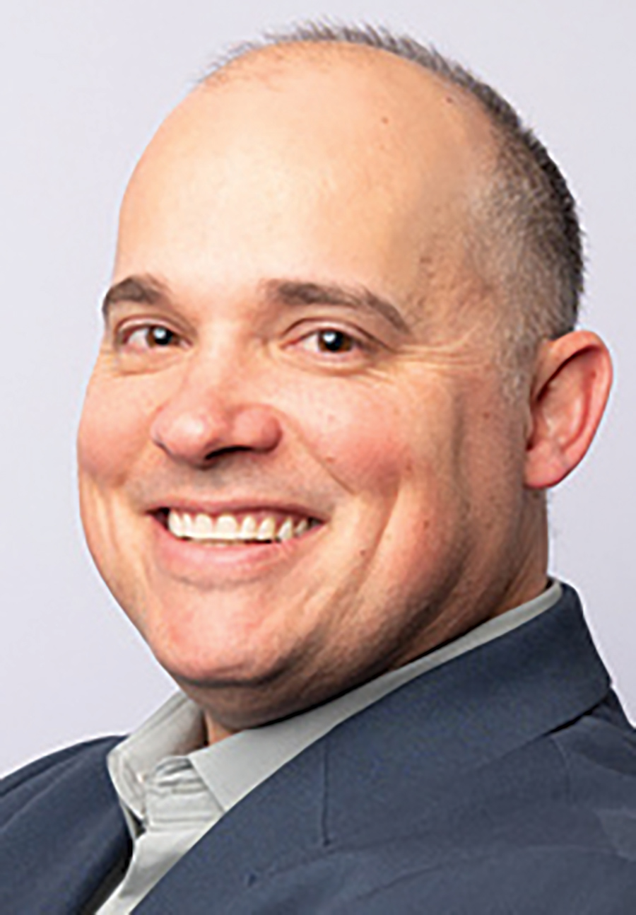 Headshot of Ian Walser