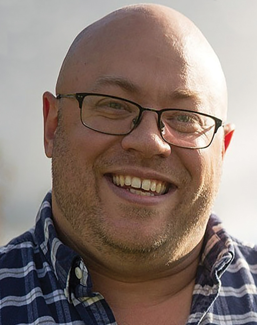 A Headshot of Jason Gresehover