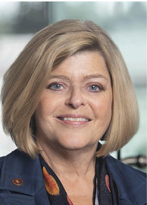 Suzanne Whittle headshot