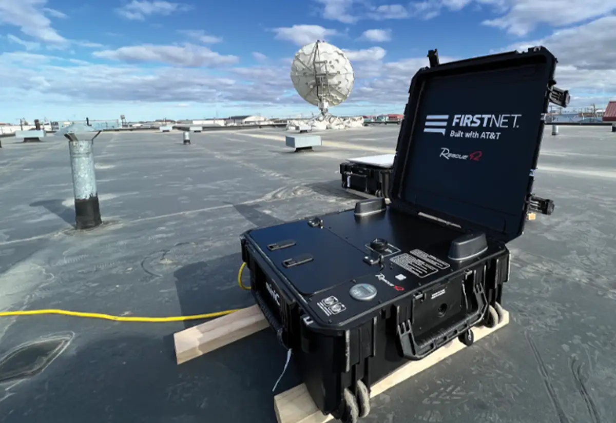 a FirstNet communications device on top of a building roof