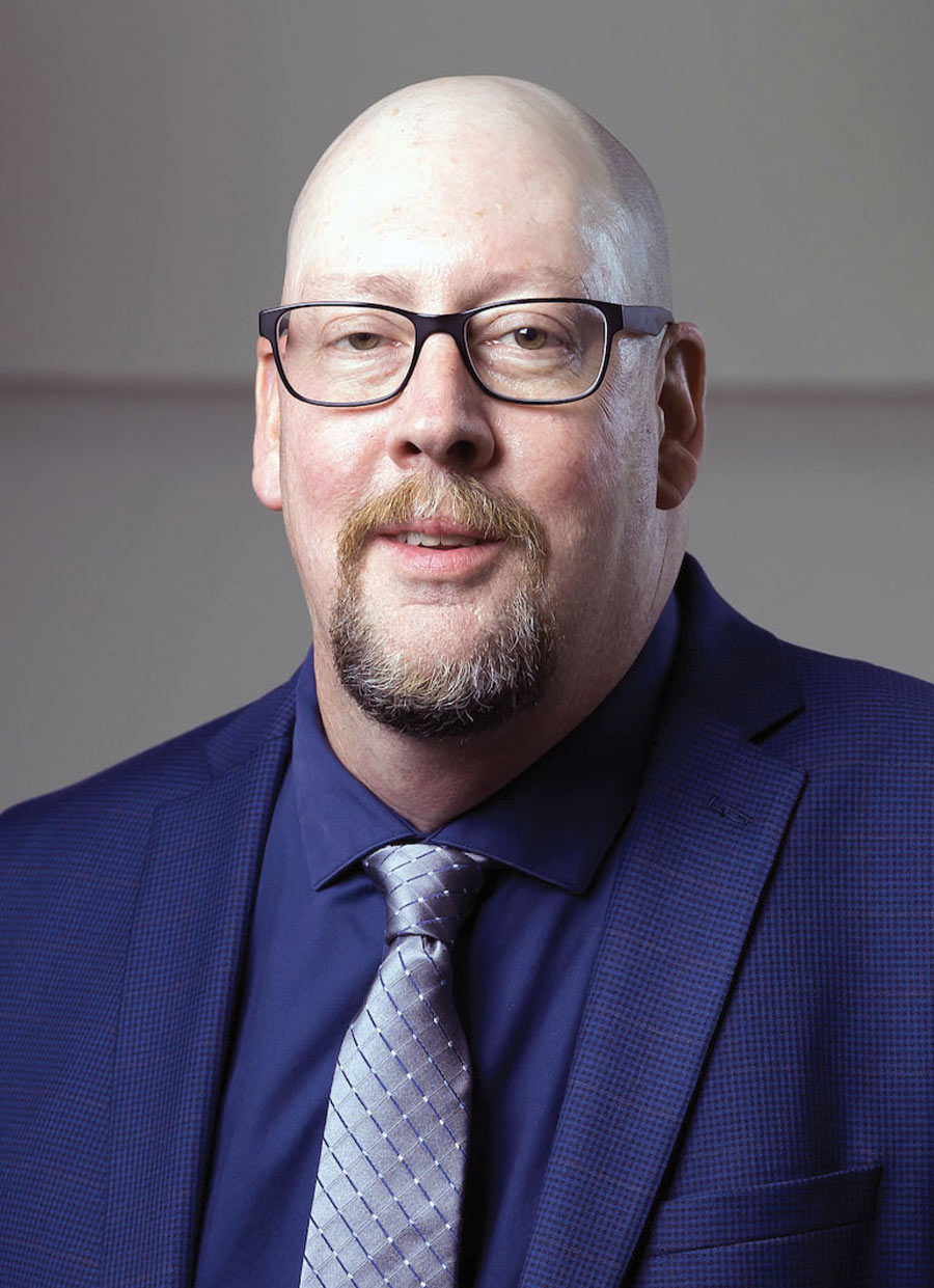 Tony Schultz headshot