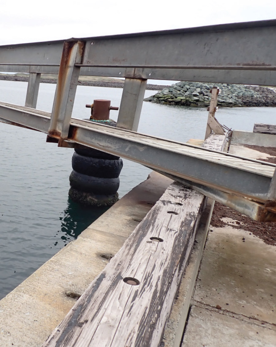 Saint Paul's dock steel beams