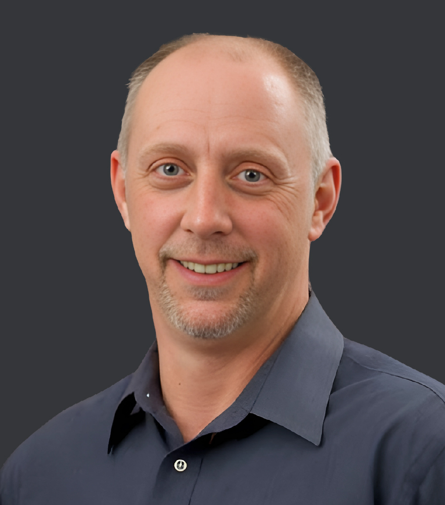 Robert Brossow headshot