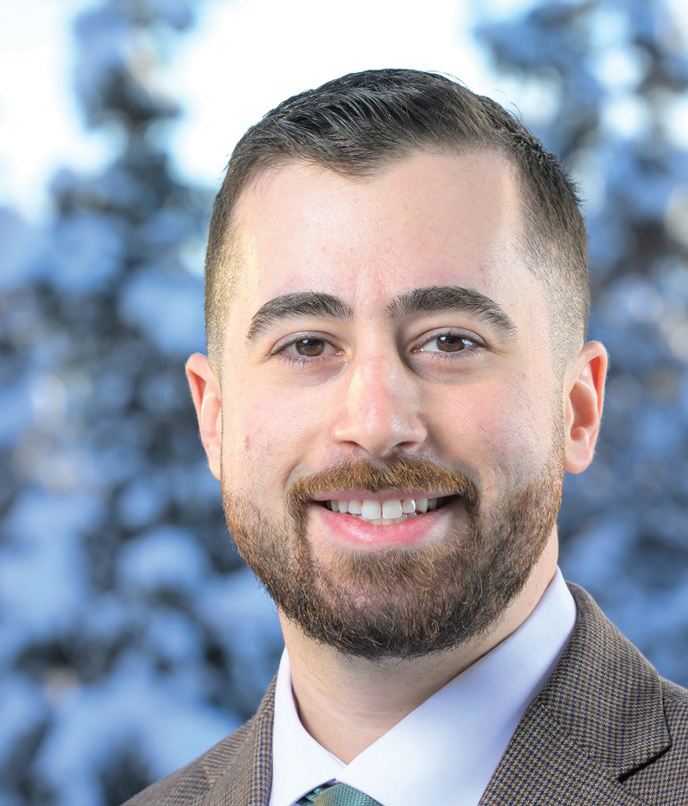 Evan Steinberg Headshot