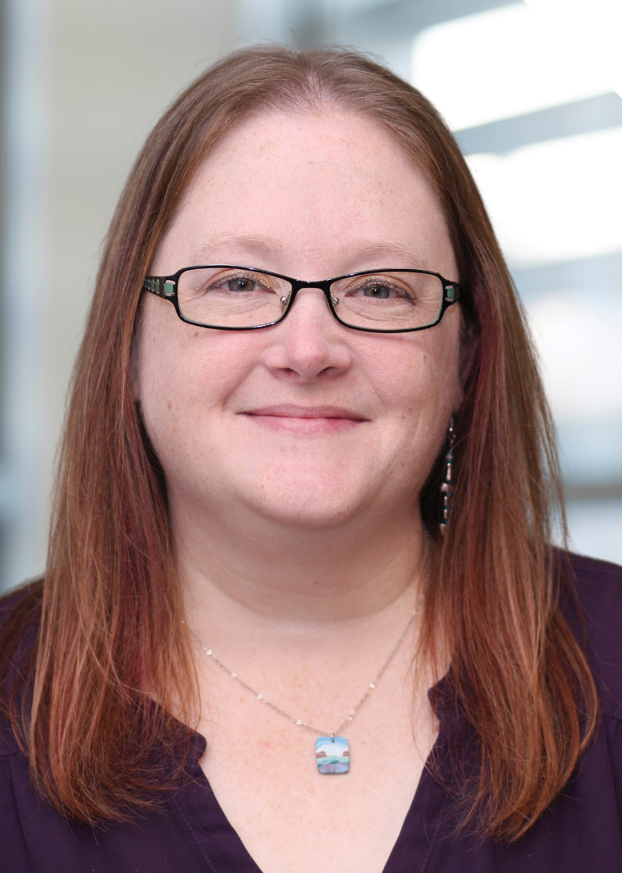 Tina Lynch Headshot